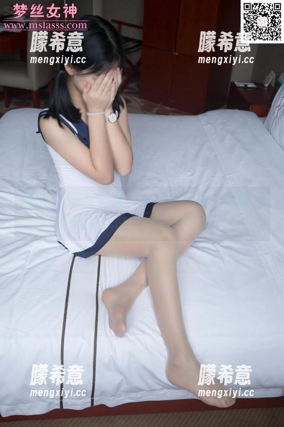 MSLASS梦丝女神 - 诗琪出没，网盘里的帆布鞋绝对不简单！
