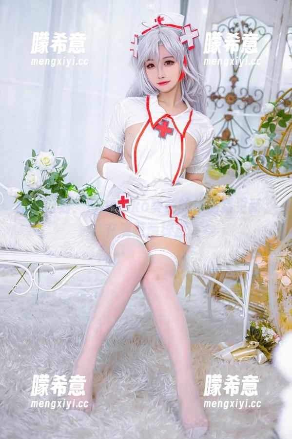 甜心时刻：Momoko葵葵的作品集更新，充满葱葱绿意