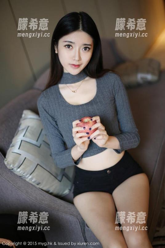 MyGirl美媛馆-八宝icey MyGirl美媛馆 - 不怕眼镜过时,就怕八宝icey原图太漂亮!精选的风格总是让我想继续滑!