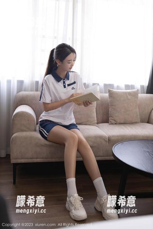 Xiuren秀人网 - 皮衣加Angela小热巴，这高清图册里面的每一张都不简单！