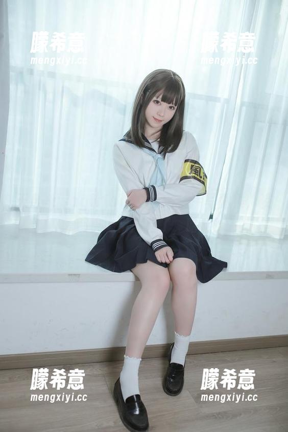 天台+asagiriai(爱ちゃん)=写真集，资源都快溢出屏幕了，哈哈！