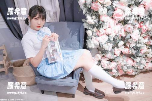 更新：lovely呆玄又来了，这次她带着一群女孩来捣乱…呃，不，是拍照！