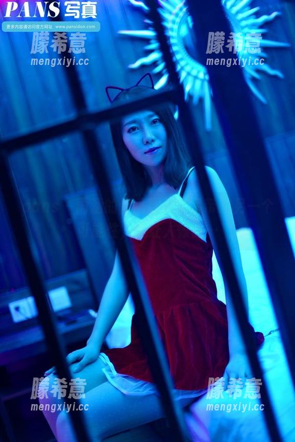 pans - 雨涵的作品展示了吊带的另一个可能性，真让人惊讶…