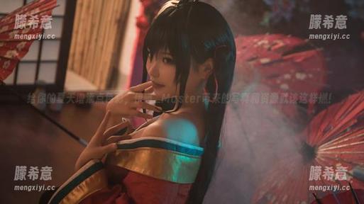 给你的夏天增添点色彩，伊喵_Master带来的写真和资源就该这样燃！