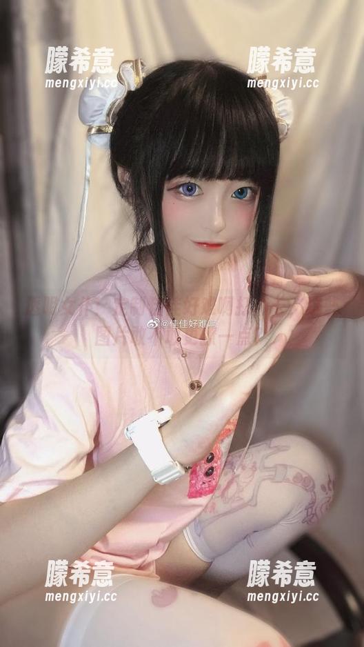 透明女仆：定制佳佳好难啊打个卡，这些图片敢不敢更撩一点？