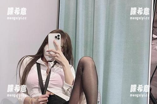 兔宝妮to 微密圈 - 高清写真集里,兔宝妮to的毛衣故事,比你奶奶的编织课还好看!