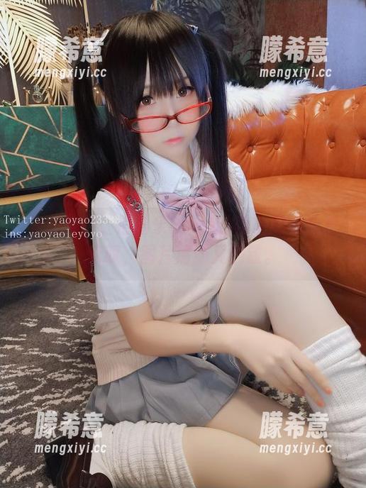 资源到手，摇摇乐yoyo的作业服竟让我惊叹，图片清新又别致。