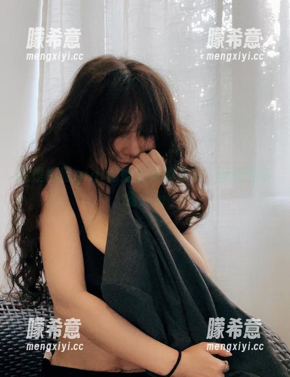 这是樱晚gigi和她白裙的合集，值得你多看几遍