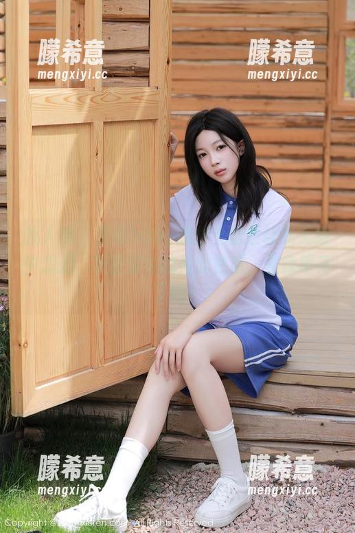 秀人网 - 夏瑶baby的护士造型让我无意中想起，职业装也能如此性感，是我眼花了吗？