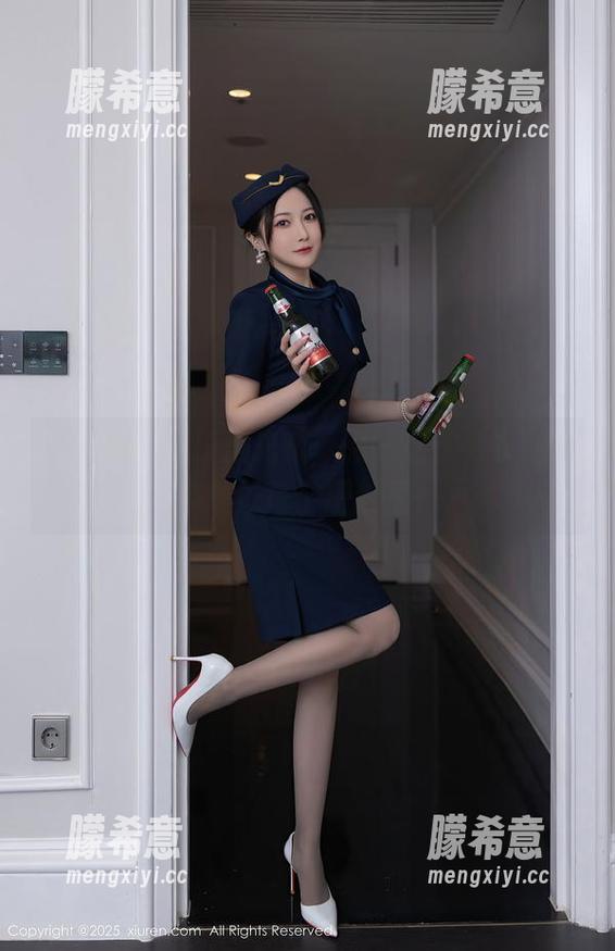 秀人网 - 忘掉圣光吧，恩一这件毛衣应该被放进每个图包里！