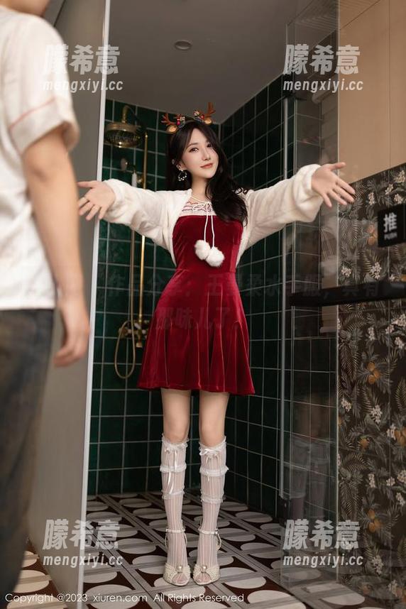 秀人网 - 作品分享：王曼柔水手服，真有那味儿了！