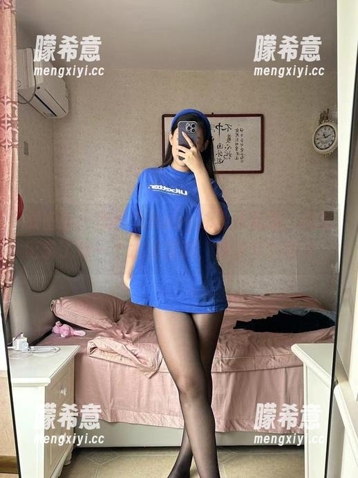 美邵女Baby 微密圈 - 美邵女Baby泳池作品集,高清记录了每一个水波涟漪,从细节到奢华。
