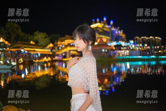你见过萌芽儿o0游泳跑偏的样子吗？这资源要留着慢慢欣赏！