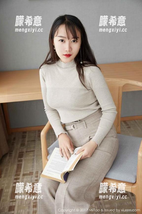 蜜桃社 - 韩贝贝就像开了窍的仙女，观看她的作品时我恨不得化作一只小蚊子，飞在她身后。
